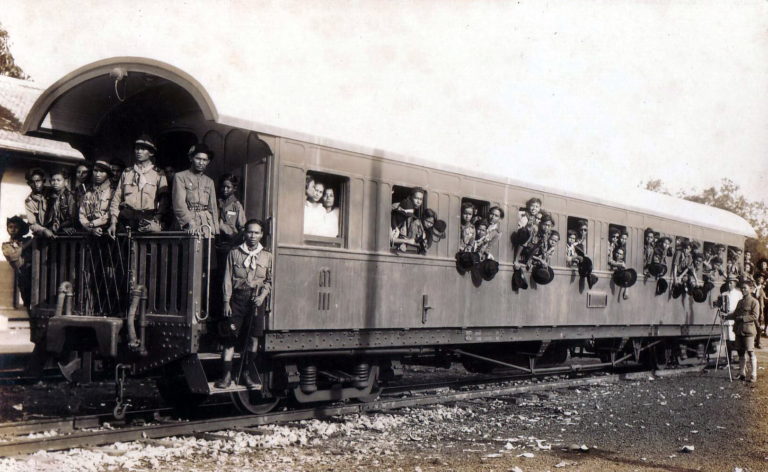 train.jpg